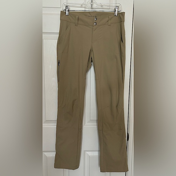 Columbia Saturday Trail Stretch Pants in Khaki, Size 6 - Picture 2 of 10